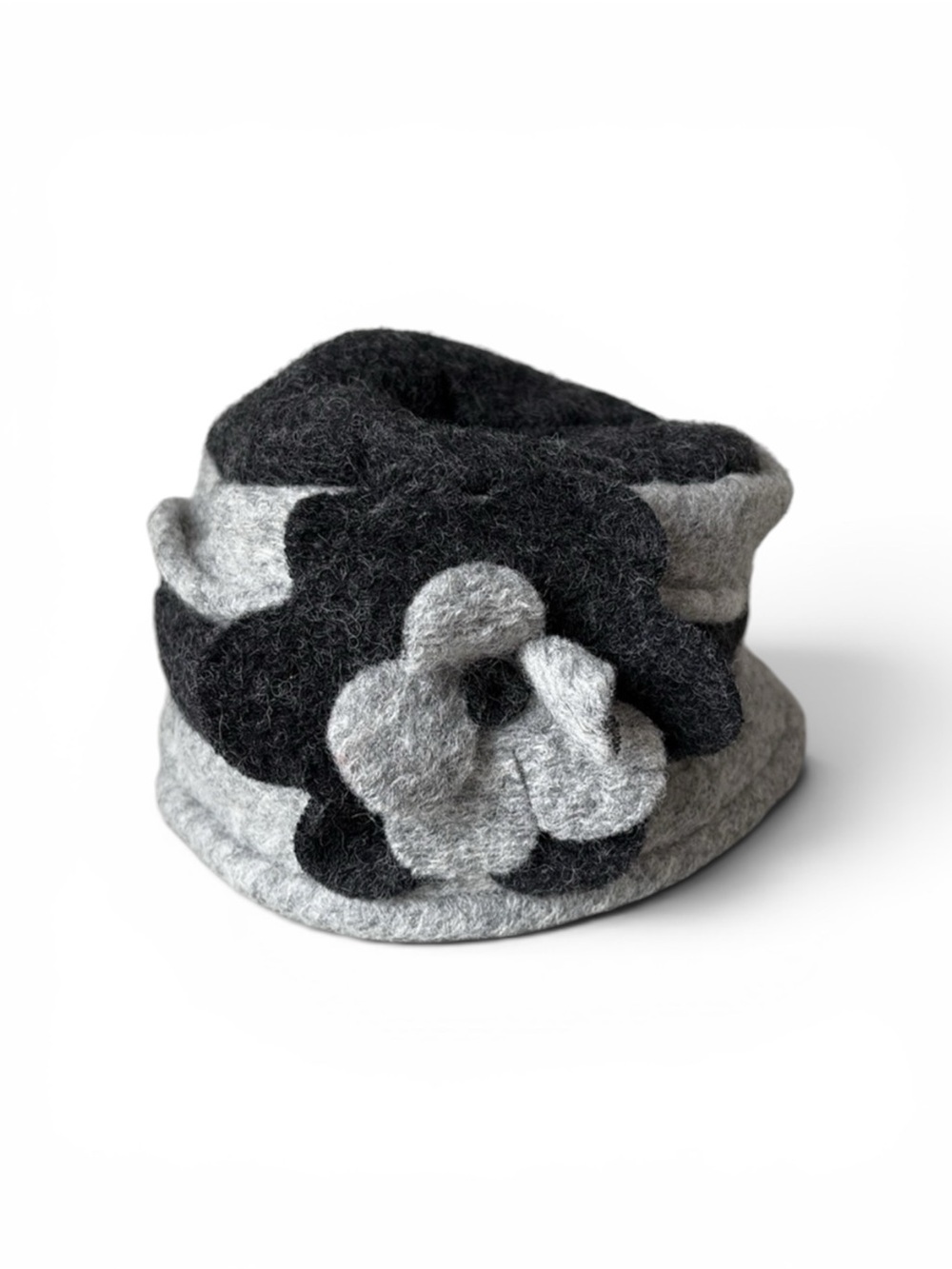 Vintage LaFenice Women's Wool Hat with Flower Accent OS